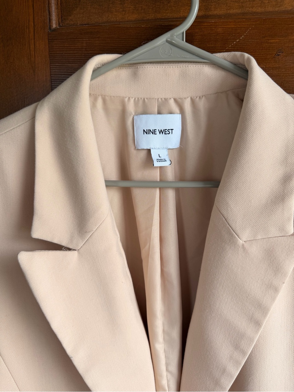WOMENS NINE WEST BLAZER & SHORTS SUIT SET - Picture 4 of 7